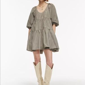 Wilfred Fantasty Dress size S in Basil Green